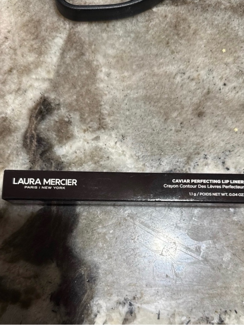 LAURA MERCIER CAVIAR PERFECTING LIP LINER RED VELVET